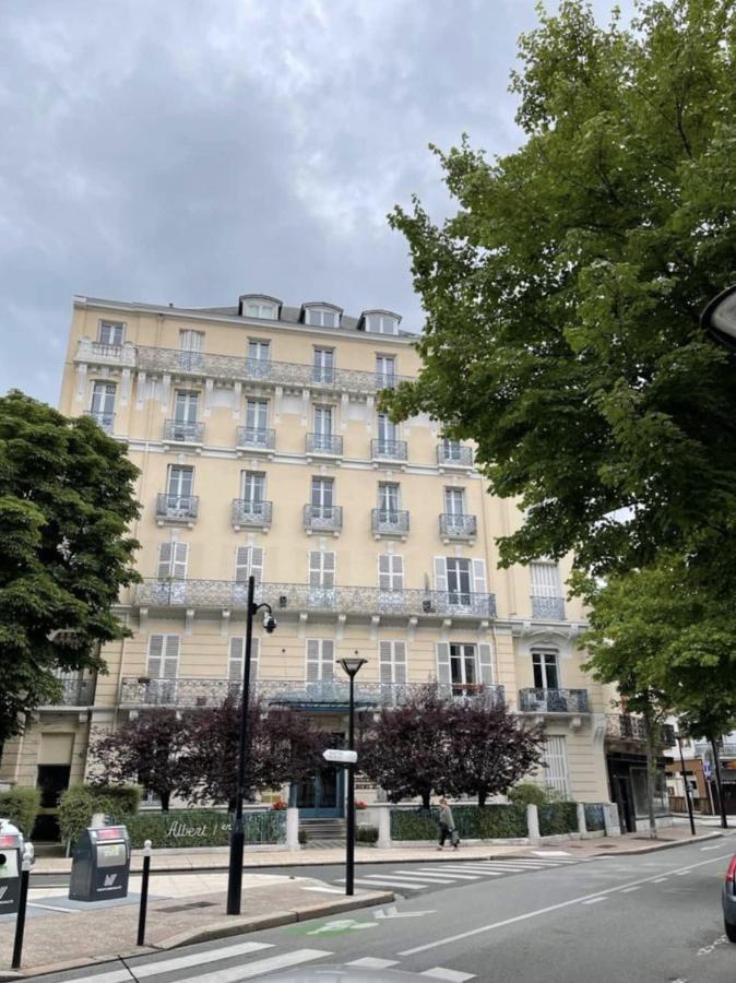 Le 5E - Appartement Design Dans Un Ancien Palace Vichy Zewnętrze zdjęcie